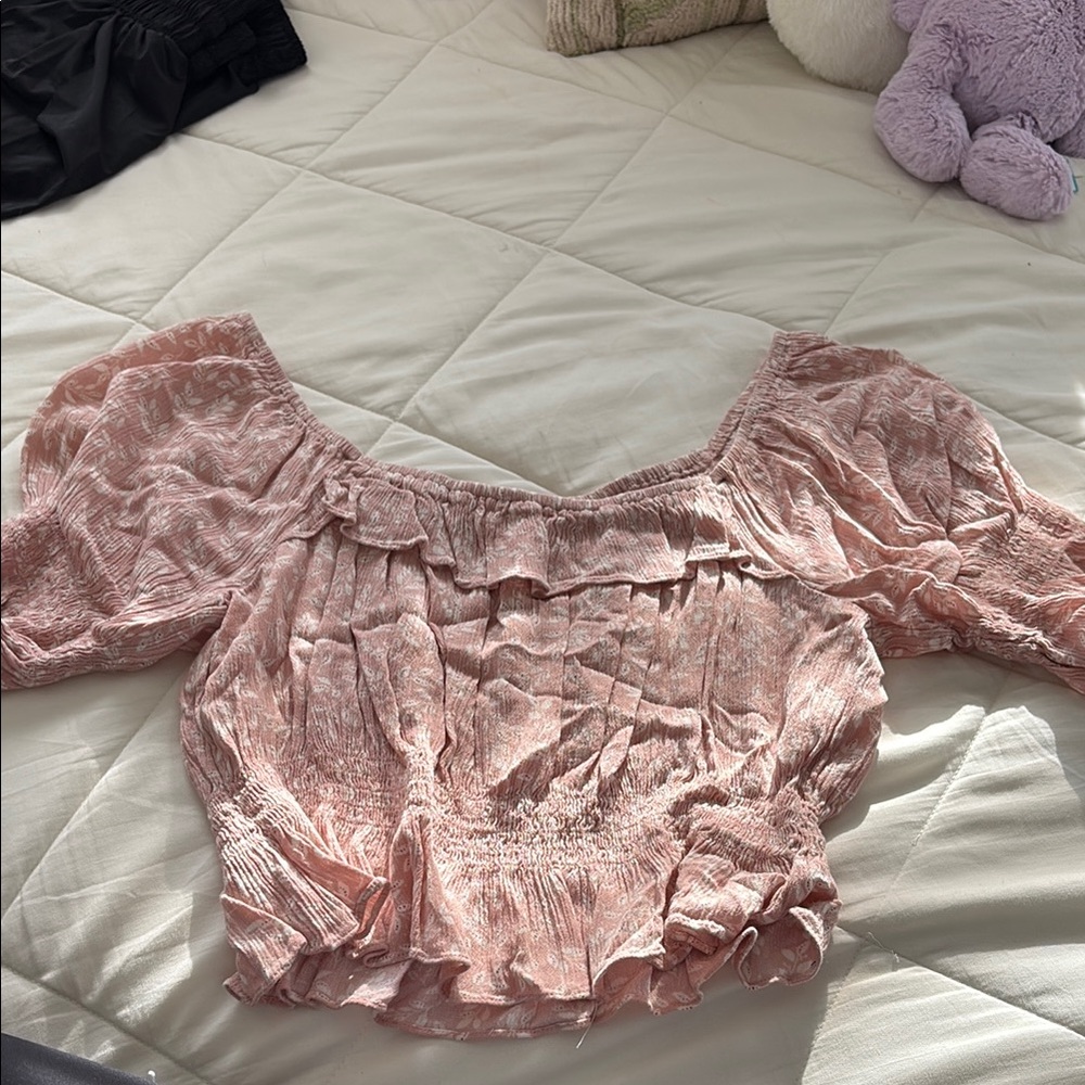 Arizona Jean Company Pink Puff Sleeve Crop Blouse